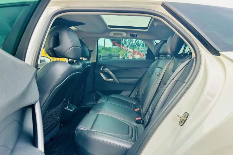 Used DS 5 2014 1.6T Luxury Edition THP160