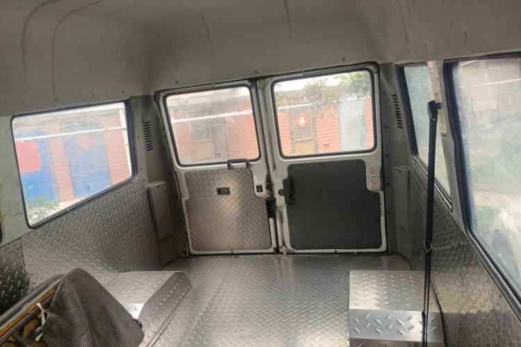 Used Iveco Daily 2014 2.5T-A35 NJ6484ACM47Z4 Left Rear Seat