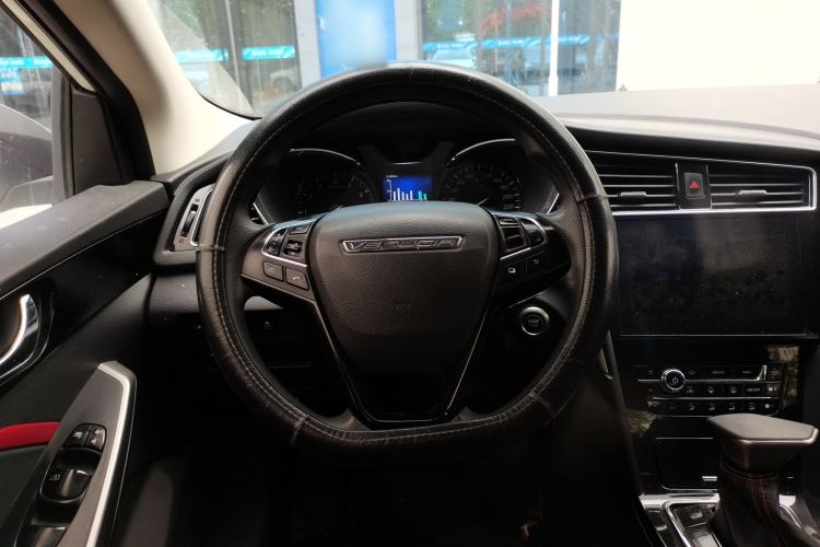 Used Venucia D60 2018 1.6L CVT Smart Connect Elite Edition Steering Wheel