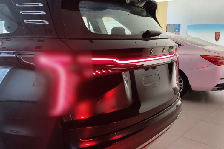 Used Hongqi HS7 PHEV 2024 2.0T PHEV Four-Wheel Drive Flagship Edition 6 Seats
