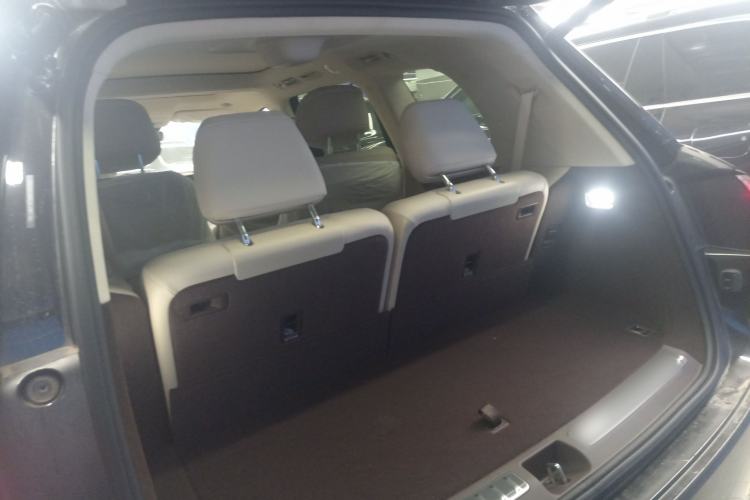 Used Hima AITO M9 2024 Range-Extended Ultra Version 42 kWh 6-Seater Model Trunk