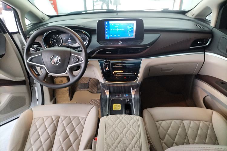 Used Buick GL8 2020 Land Cruiser Executive Class 652T Comfort Model