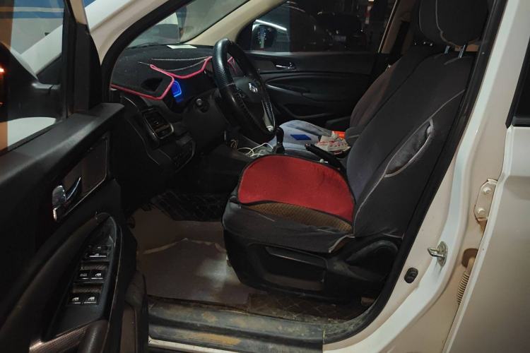 Used CHANGAN OSHAN A800 2017 1.6L Manual Comfort Model Left Front Seat