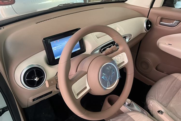 Used Wuling Hongguang MINIEV 2025 Four-Door Version Advanced Edition
