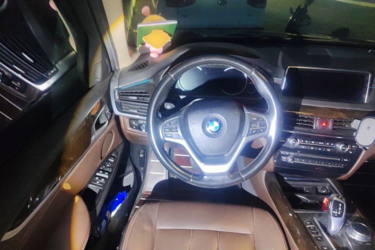 Used BMW X5 2017 xDrive28i
