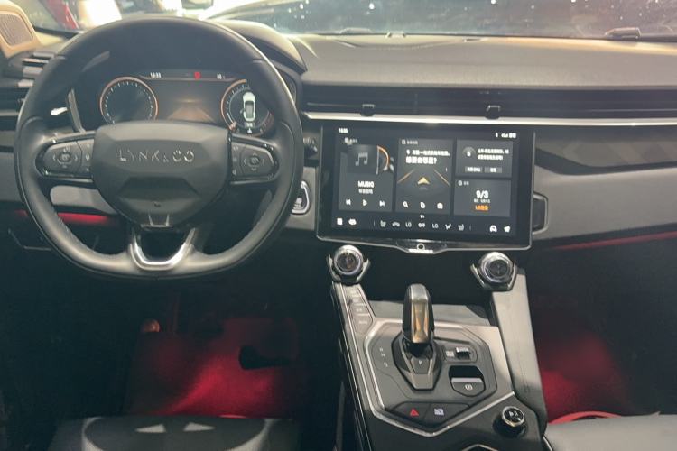 Used Lynk & Co 01 2021 2.0TD Two-Wheel-Drive Pro Trim