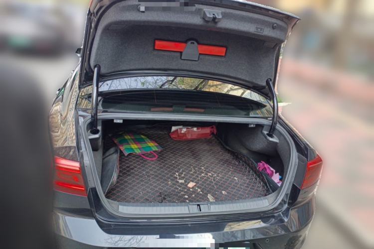 Used Volkswagen Magotan GTE Plug-in Hybrid 2020 GTE Luxury Model Trunk