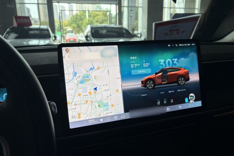 Used XPeng G6 2023 755 Ultra-Long Range Max Audio And AC Panel