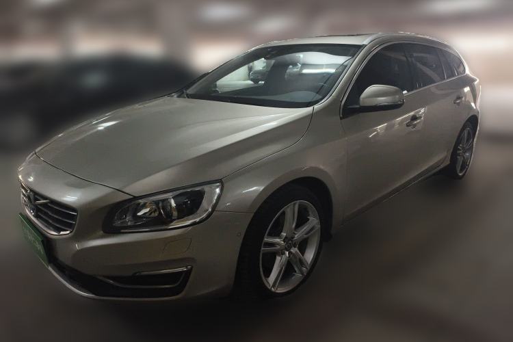 Used Volvo V60 2017 T5 Zhiya Edition China V Standard