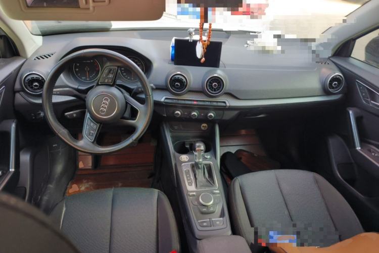 Used Audi Q2L 2018 35 TFSI Launch Exclusive Edition China VI
