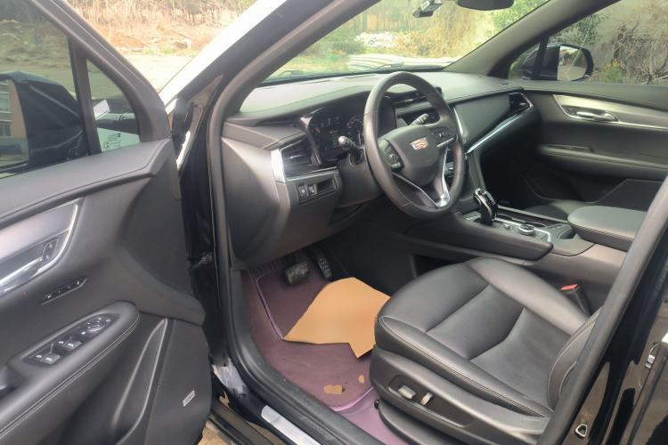 Used Cadillac XT6 2022 2.0T Six-Seater Four-Wheel-Drive Luxury Version