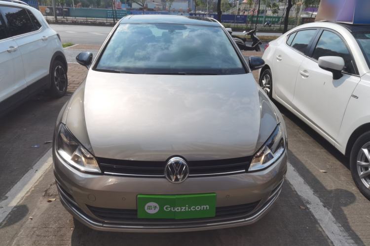 Used Volkswagen Golf 2017 230TSI Automatic Comfort Edition – Celebrating Milestone of One Million Units
