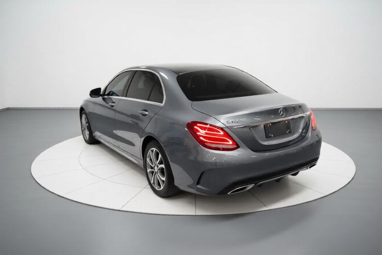 Used Mercedes-Benz C-Class 2017 Restyled C 180 L Fashion Edition Sport Version Exterior 2