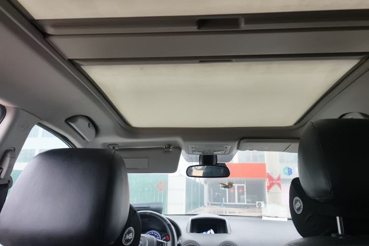 Used Renault Koleos 2012 2.5L 4x4 Comfort Edition with Navigation