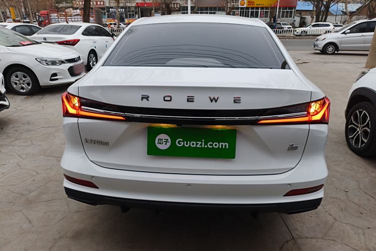 Used Roewe i5 2026 Model 1.5L Manual Comfort Version
