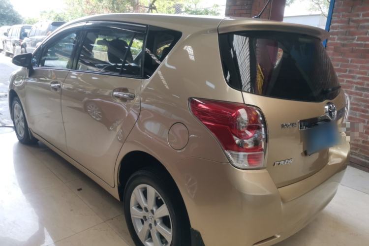 Used Toyota Verso 2014 Starlight 180E CVT Elite Edition