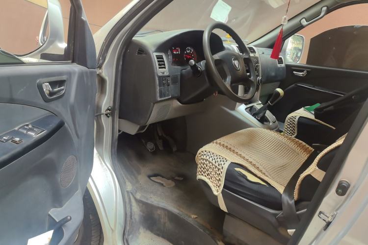 Used Foton Scenic G5 2021 2.0L Gasoline Commercial Version 6-Seater Multi-Purpose Passenger Vehicle 1TZS
