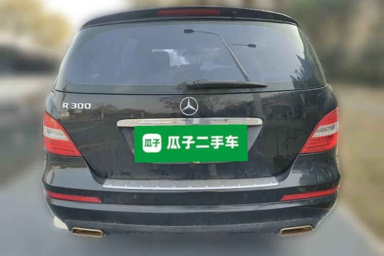 Used Mercedes-Benz R-Class 2011 R 300 L Business Model