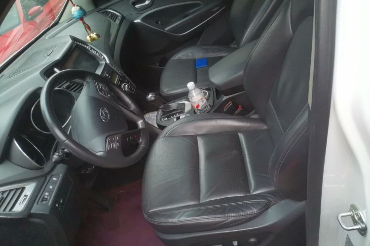 Used Hyundai Santa Fe 2013 2.4L Automatic Two-Wheel Drive Smart Version
