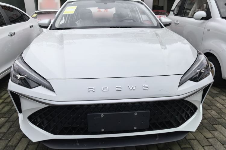 Used Roewe i5 2026 Model 1.5L Manual Comfort Version Front