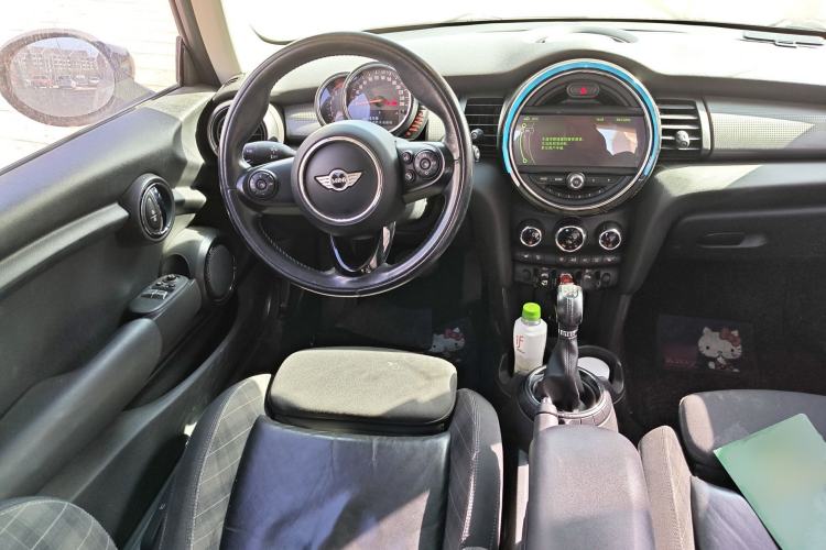 Used MINI 2016 1.5T COOPER Avant-Garde
