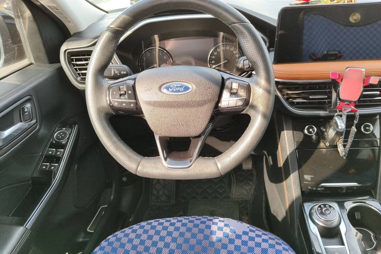 Used Ford Escape 2020 EcoBoost 245 Four-Wheel Drive Titanium Edition