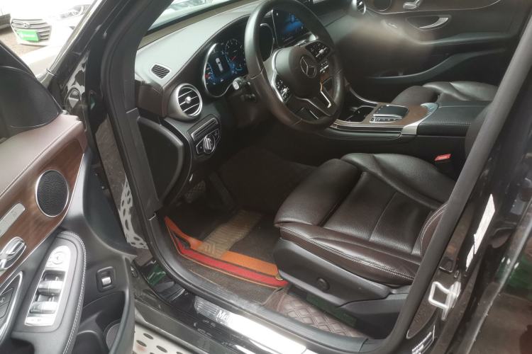 Used Mercedes-Benz GLC 2022 Refreshed GLC 300 L 4MATIC Dynamic Edition Left Front Seat