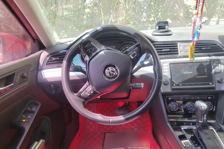 Used Volkswagen Lamando 2018 280TSI DSG Comfort Edition Steering Wheel