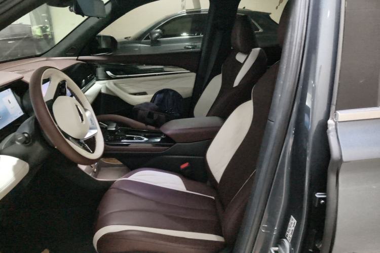 Used Geely Auto Monjaro L 2024 2.0TD High-Power Automatic Two-Wheel Drive Yunqi Version
