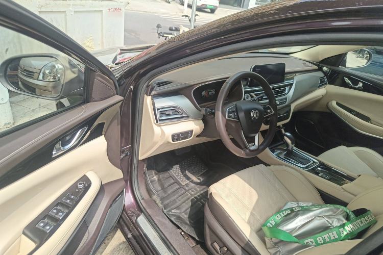 Used Changan Raeton CC 2018 1.5T Automatic Zhiya Model China V Standard
