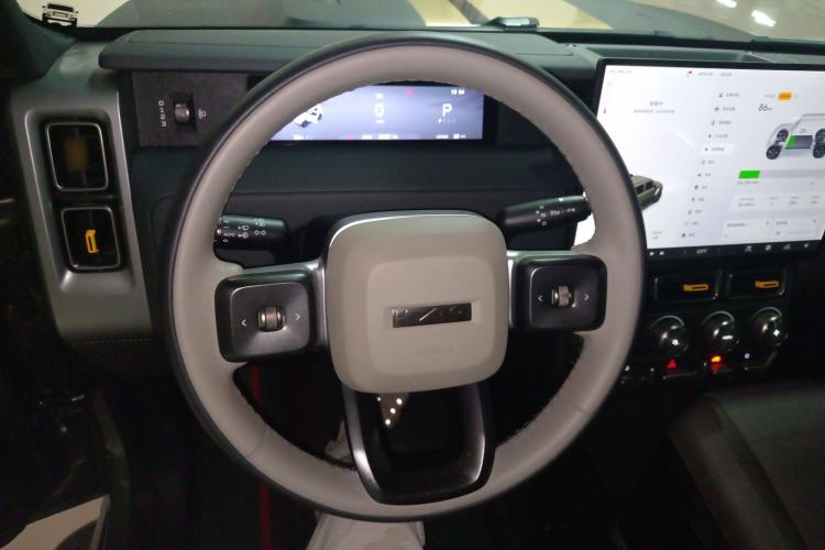 Used iCAR V23 2025 501 Four-Wheel Drive Intelligent Driving Version