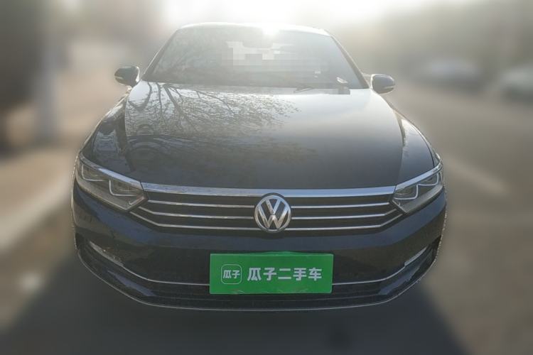 Used Volkswagen Magotan 2018 330TSI DSG Luxury Model Front