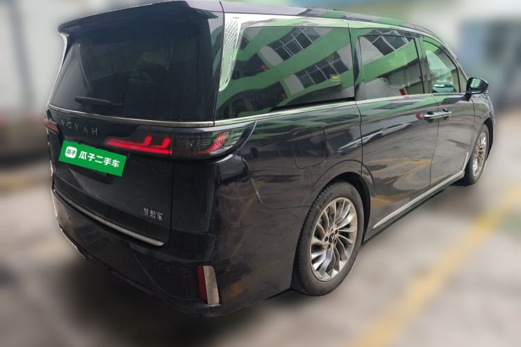 Used VOYAH Dream 2024 PHEV Ultra-Long Range Flagship Edition Exterior 5