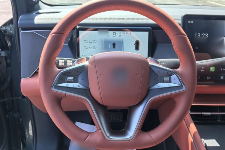 Used BYD Tang L 2025 EV 670KM LiDAR Flagship Version
