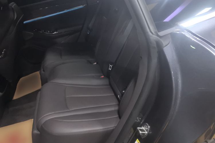 Used Denza Z9 2024 1100 km Four-Wheel Drive Max Version