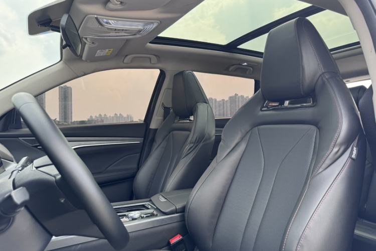 Used CHANGAN CS75 PLUS 2022 2.0T Automatic Pilot Version Interior 5