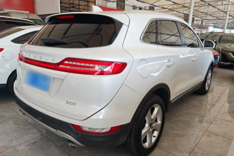 Used Lincoln MKC 2017 2.0T Two-Wheel Drive Deluxe Edition
