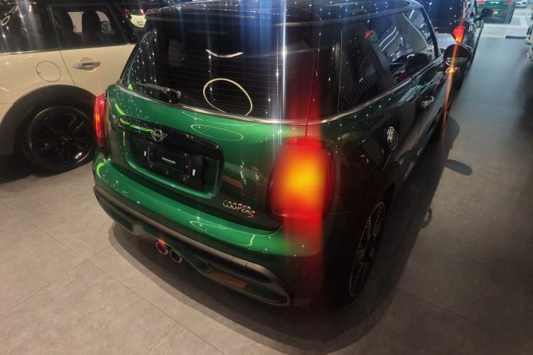 Used MINI 2022 Updated 2.0T COOPER S Artist Rear Right 45 Deg