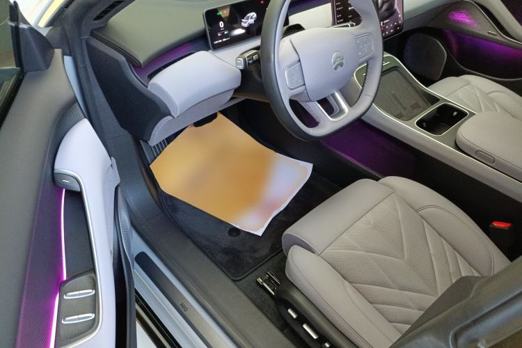 Used Nio ET5T 2025 75 kWh Touring Driver Seat