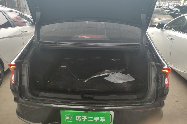 Used Wuling Xingguang 2023 150 Advanced Edition Trunk