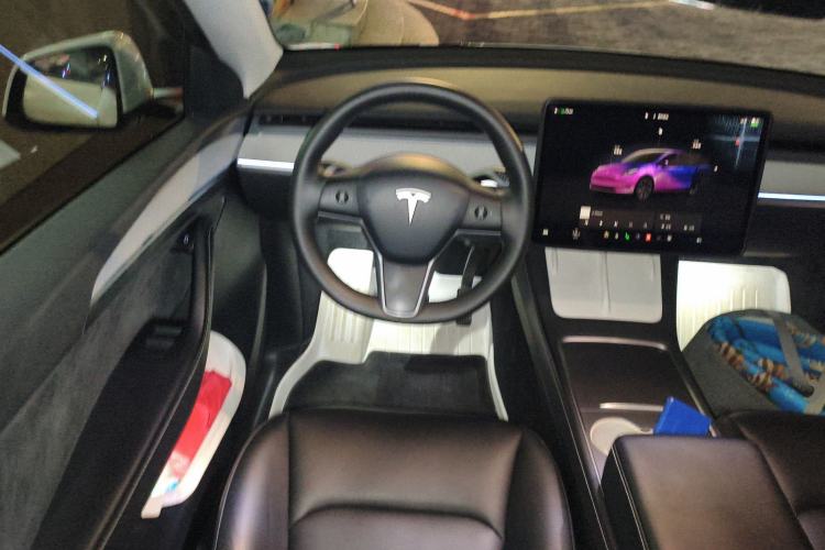 Used Tesla Model Y 2023 Rear-Wheel-Drive Version