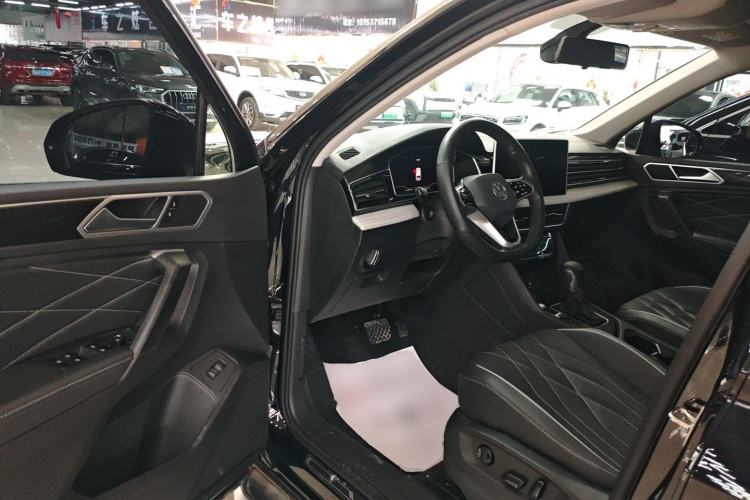 Used Volkswagen Tiguan L 2022 330TSI Automatic Two-Wheel Drive Smart Edition Driver Seat