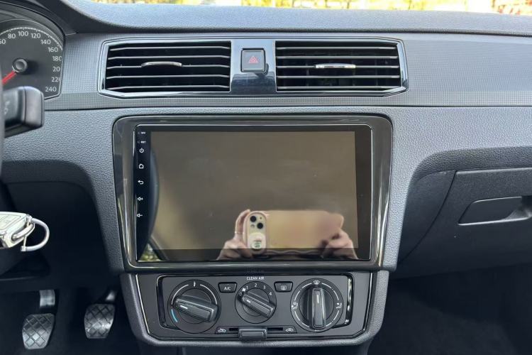 Used Volkswagen Santana 2021 1.5L Manual Fashion Edition
