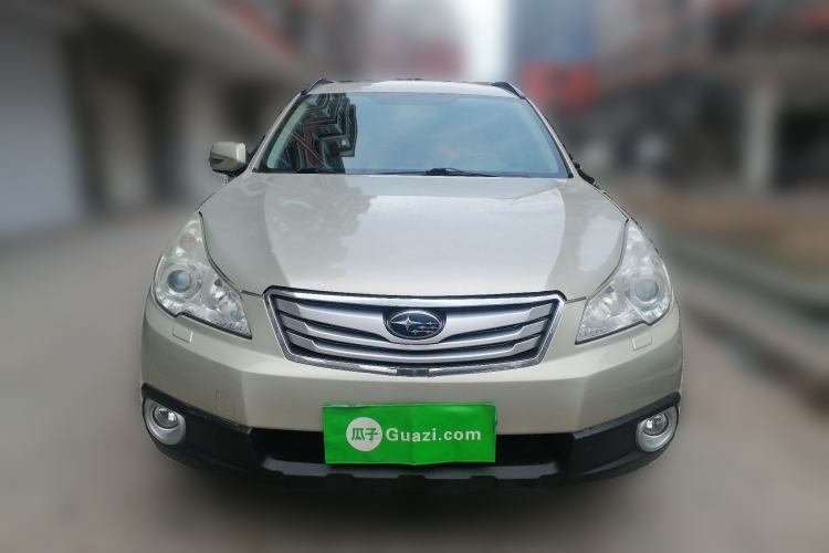 Used Subaru Outback 2010 2.5i Luxury Edition Front