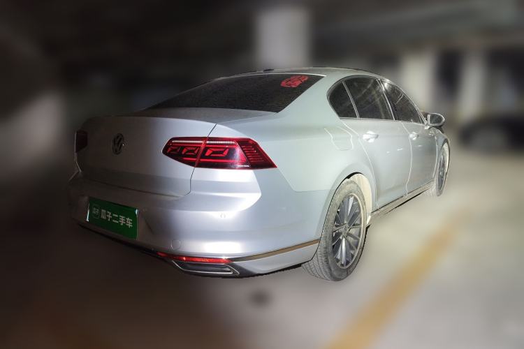 Used Volkswagen Magotan 2020 330TSI DSG Luxury Edition
