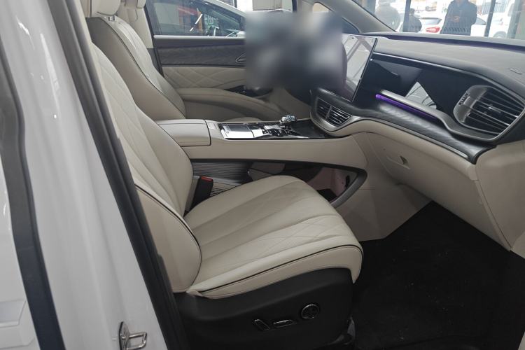 Used Denza D9 2024 DM-i 980 Four-Wheel Drive Prestige Model