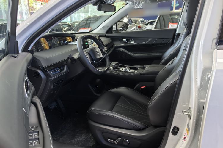 Used Changan UNI-K iDD 2024 Chuzhi iDD 1.5T 135km Smart & Fun Model