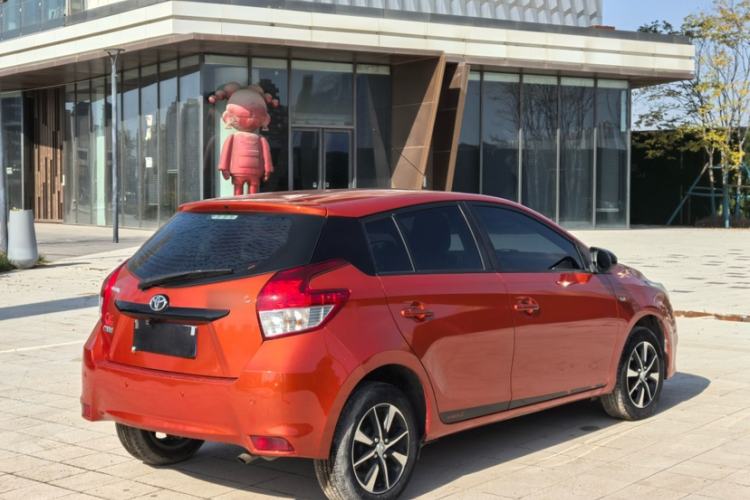 Used Toyota YARiS L Zhi Xuan 2015 1.5G Automatic Orange Limited Edition Exterior 4