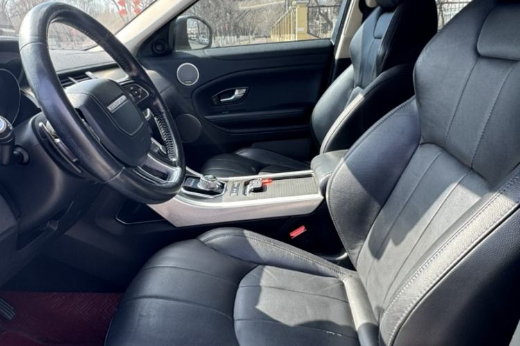 Used Land Rover Range Evoque 2016 2.0T SE Smart Glow Edition
