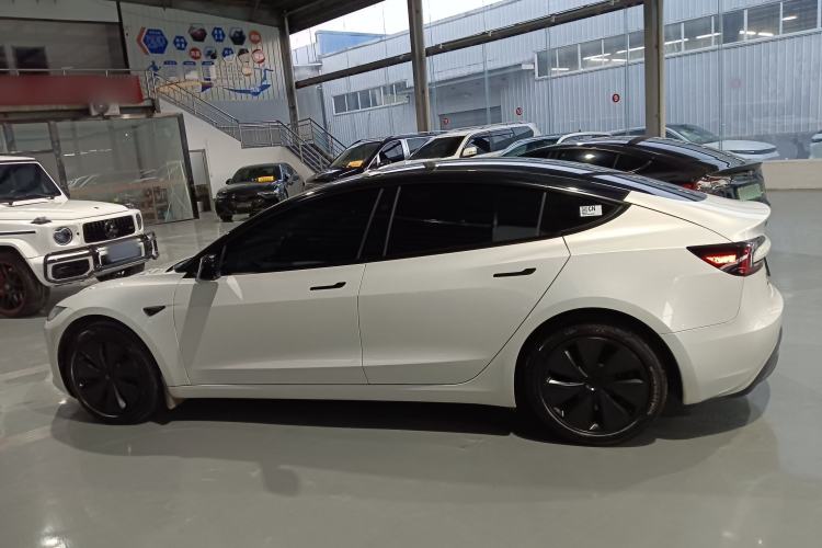 Used Tesla Model 3 2025 Rear-Wheel-Drive Version